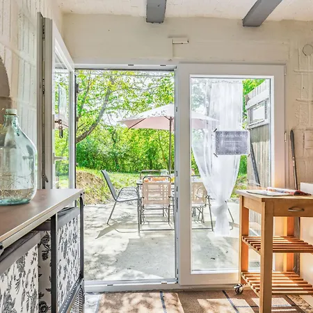 Nyaraló Oereghegy Kis Haz By Interhome Kőröshegy