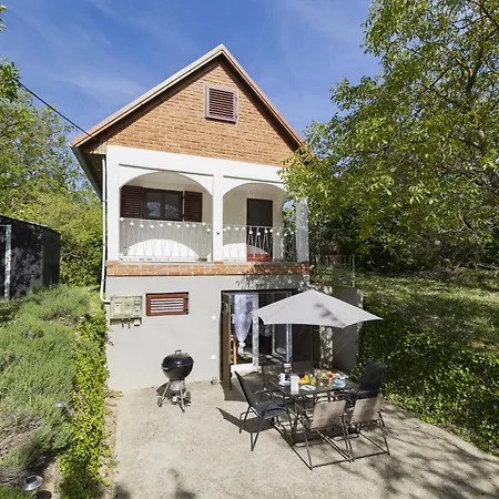 Oereghegy Kis Haz By Interhome Nyaraló